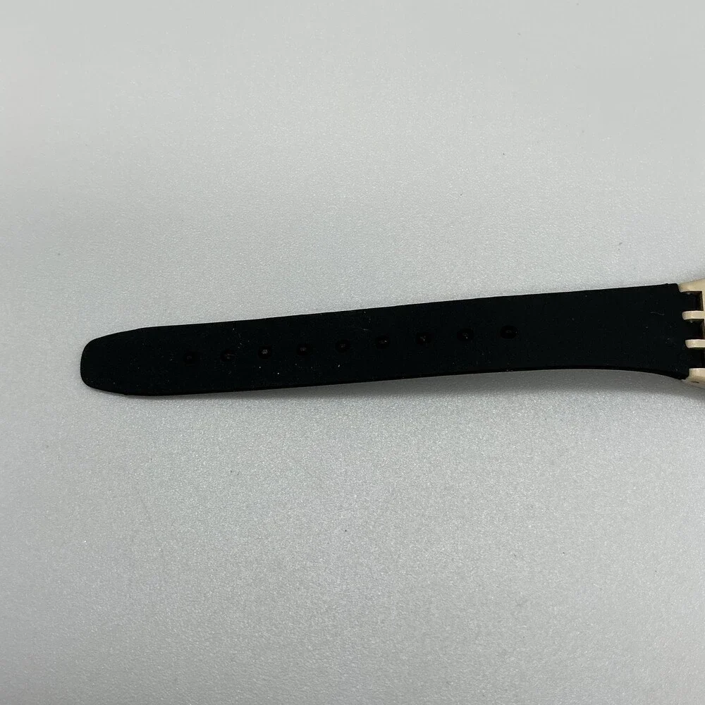 Vintage Swatch BG/BC Womens Watch 25mm Gold Tone Leopard Dial Black Band LT102